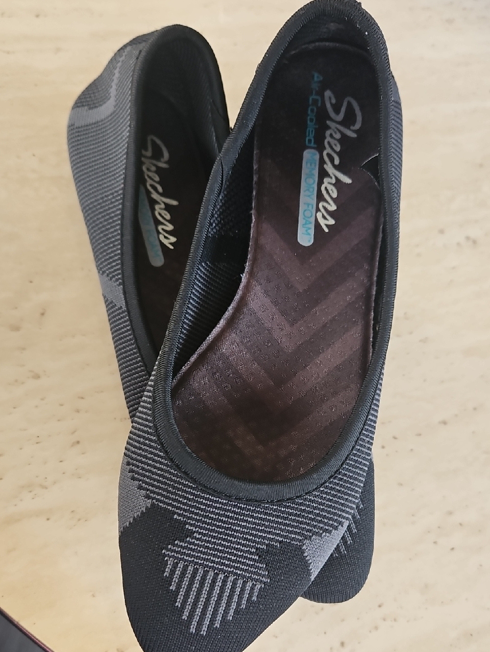 Skechers Black & Gray Slip-On Knit Flats